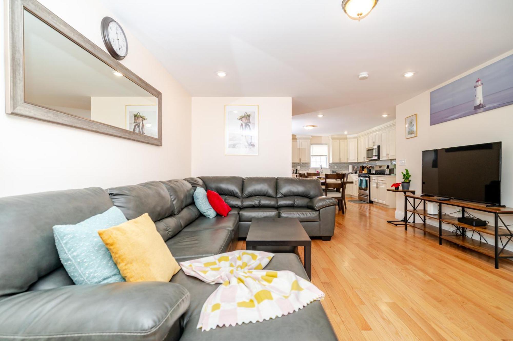 41 - 3Br Quincy - Lovely Townhouse Near Parish Экстерьер фото
